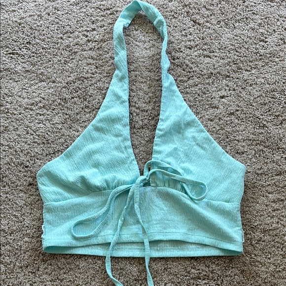 Halter Top - Picture 1 of 5